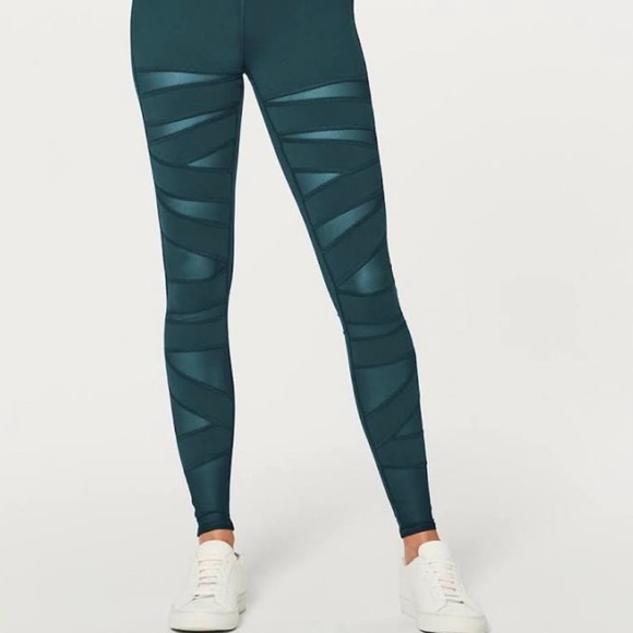 lululemon athletica Pants - Lululemon wunder under *mesh* lululemon athletica Pants - Lululemon wunder under *mesh*